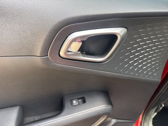 Used 2020 Kia Soul S image 27