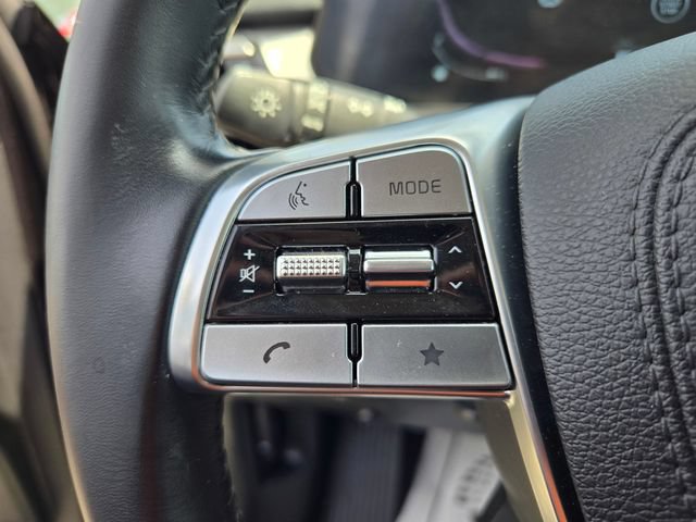 Used 2025 Kia Telluride LX FWD image 15