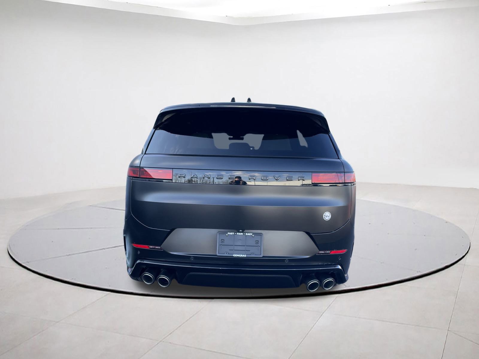 Used 2024 Land Rover Range Rover Sport image 5