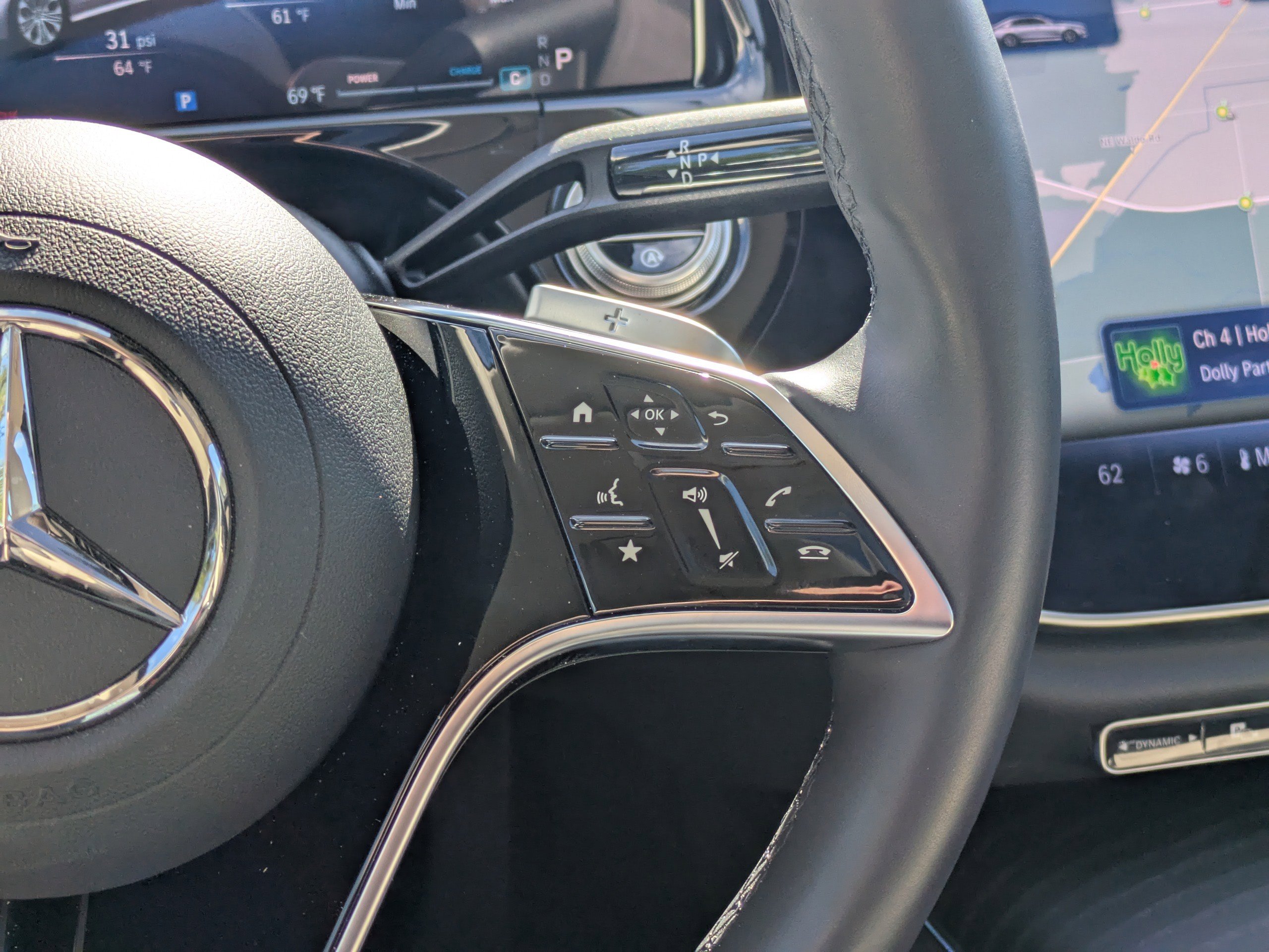 Used 2025 Mercedes-Benz E 350 4MATIC Sedan image 18