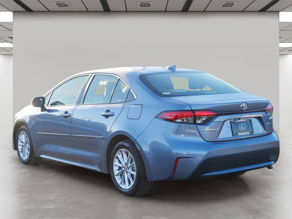 Used 2022 Toyota Corolla XLE image 4