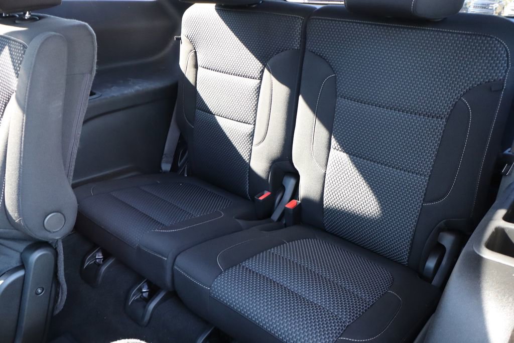 Used 2023 GMC Acadia SLE w/ Driver Convenience Package image 46