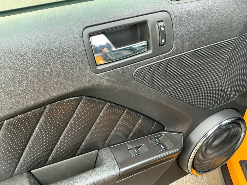 Used 2011 Ford Mustang GT Premium w/ Electronics Pkg image 16