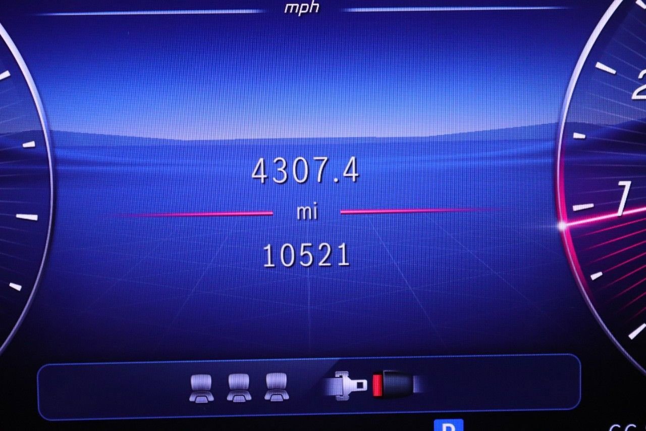 New 2025 Mercedes-Benz E 350 4MATIC Sedan image 14