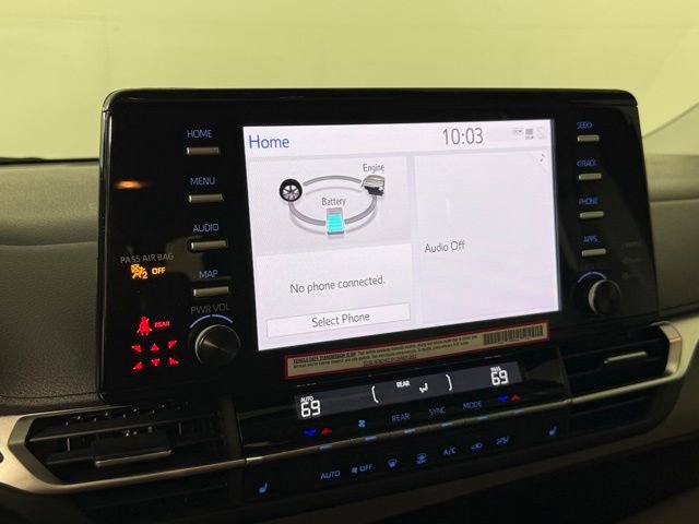 Used 2024 Toyota Sienna XLE FWD image 21