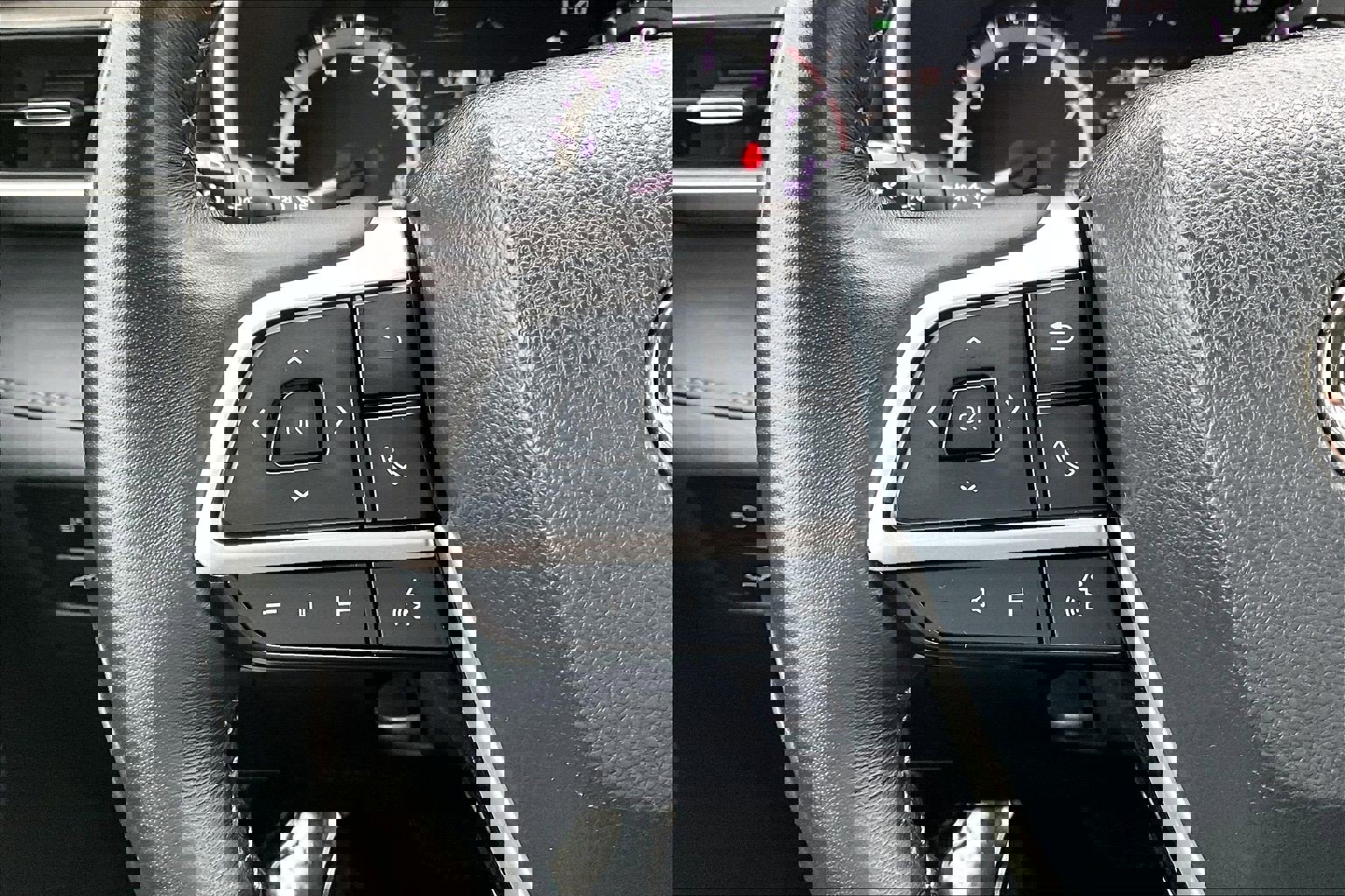 Used 2023 Toyota Highlander XLE image 17