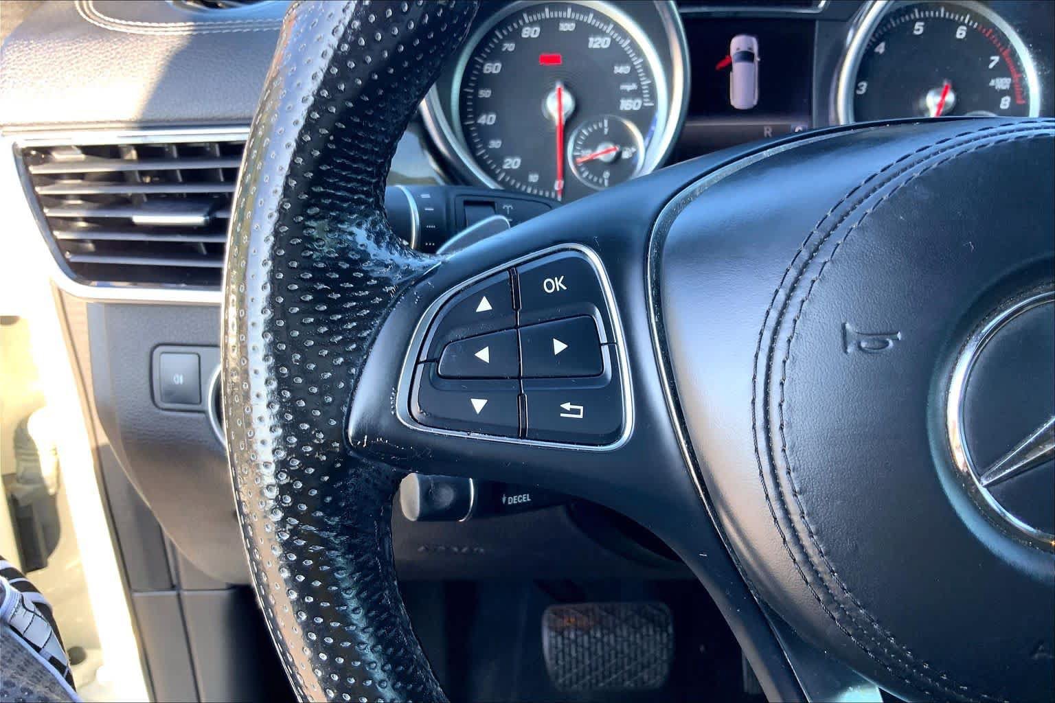 Used 2019 Mercedes-Benz GLS 450 4MATIC image 24