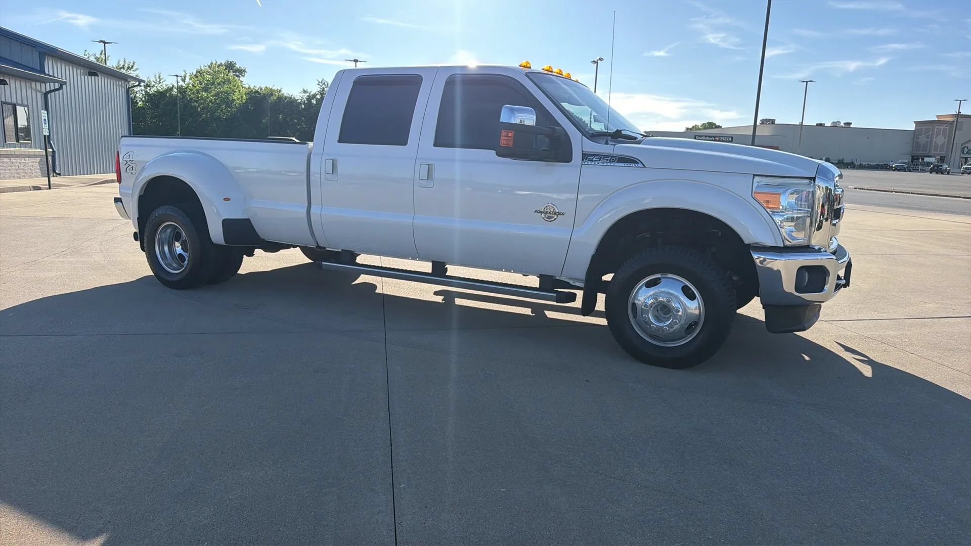 Used 2016 Ford F350 Lariat w/ Lariat Ultimate Package AWD/4WD image 33