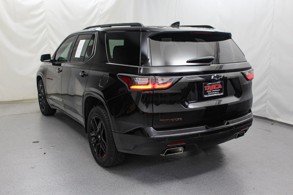 Used 2021 Chevrolet Traverse Premier w/ Redline Edition AWD/4WD image 6