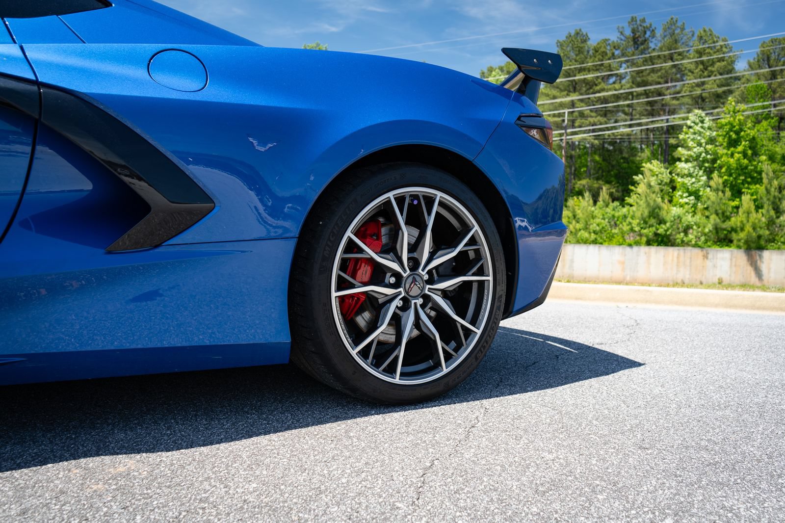 Used 2023 Chevrolet Corvette Stingray Preferred Cpe w/ Z51 Performance Package RWD image 15