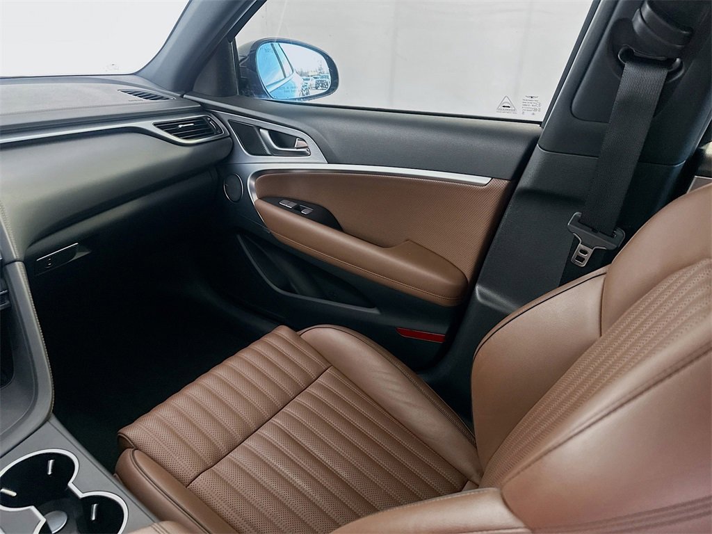 Used 2020 Genesis G70 2.0T w/ Elite Package image 24