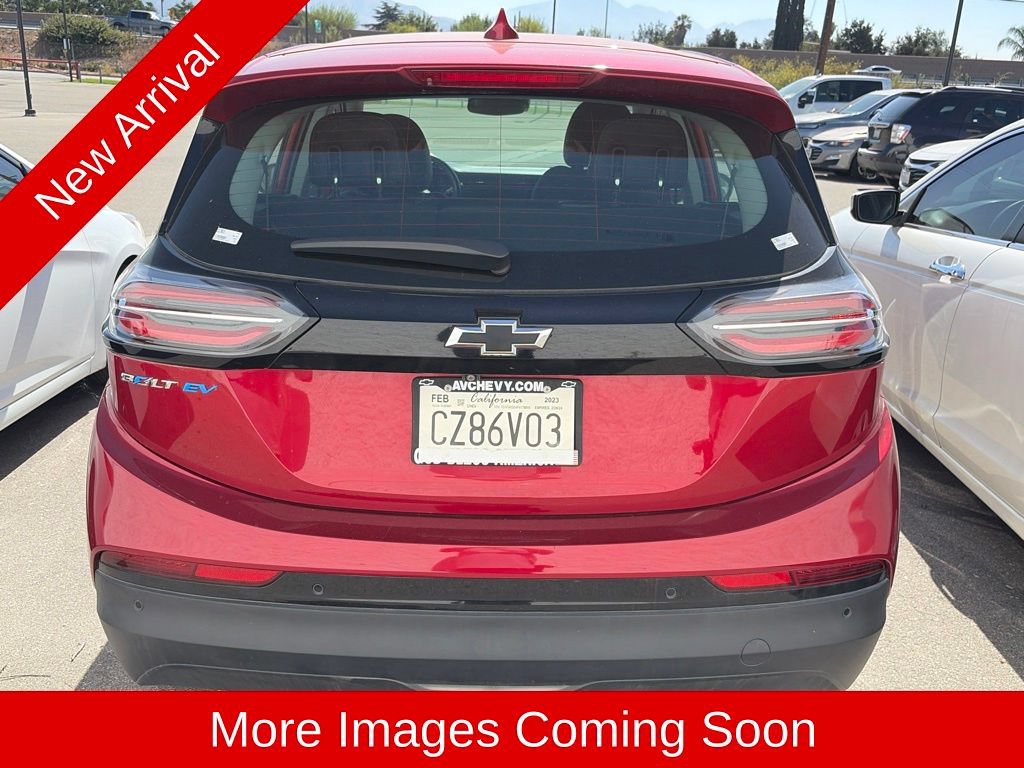 Used 2023 Chevrolet Bolt LT FWD image 4