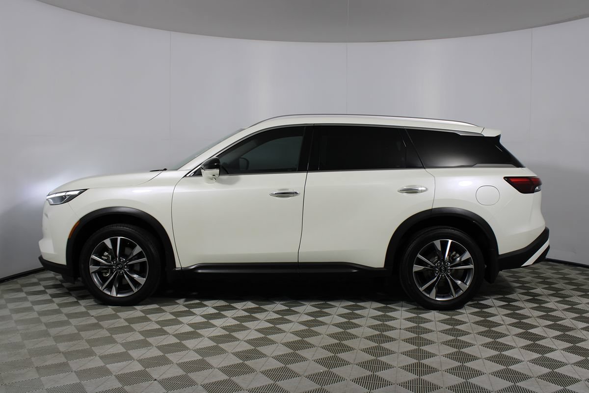 Used 2023 INFINITI QX60 Luxe w/ Cargo Package FWD image 45