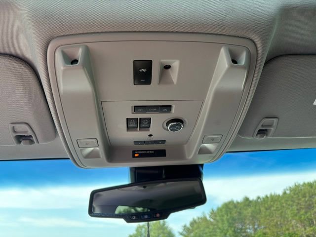 Used 2020 GMC Yukon Denali w/ Denali Ultimate Package image 29