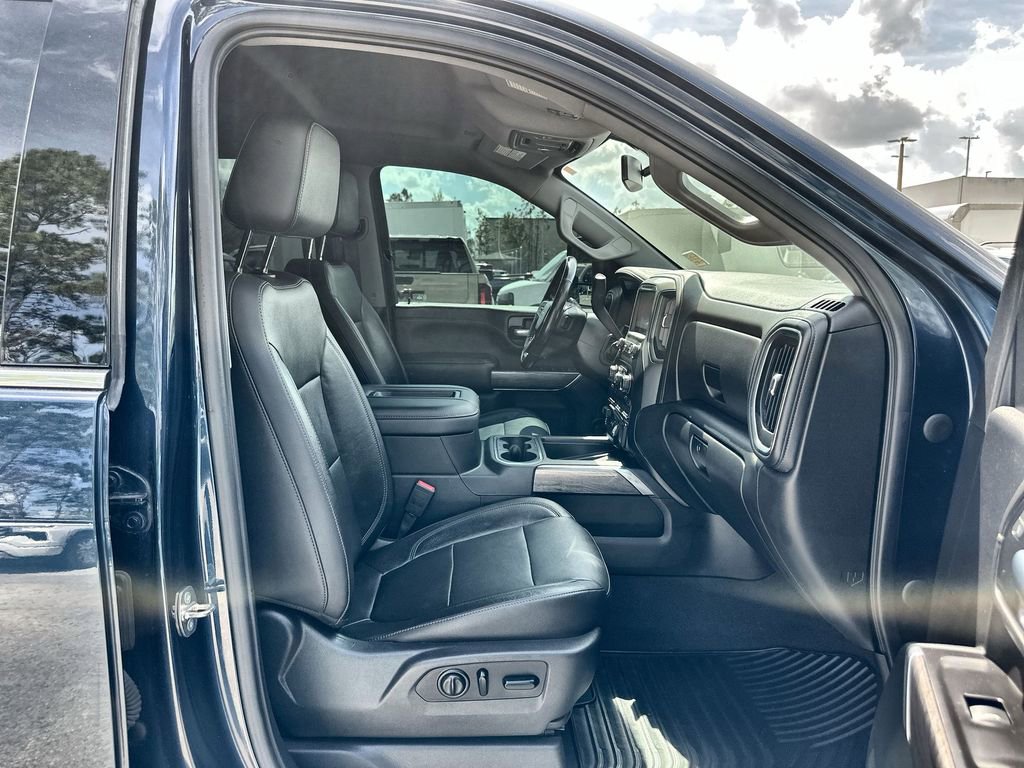 Certified 2020 Chevrolet Silverado 2500 LTZ w/ LTZ Plus Package image 28