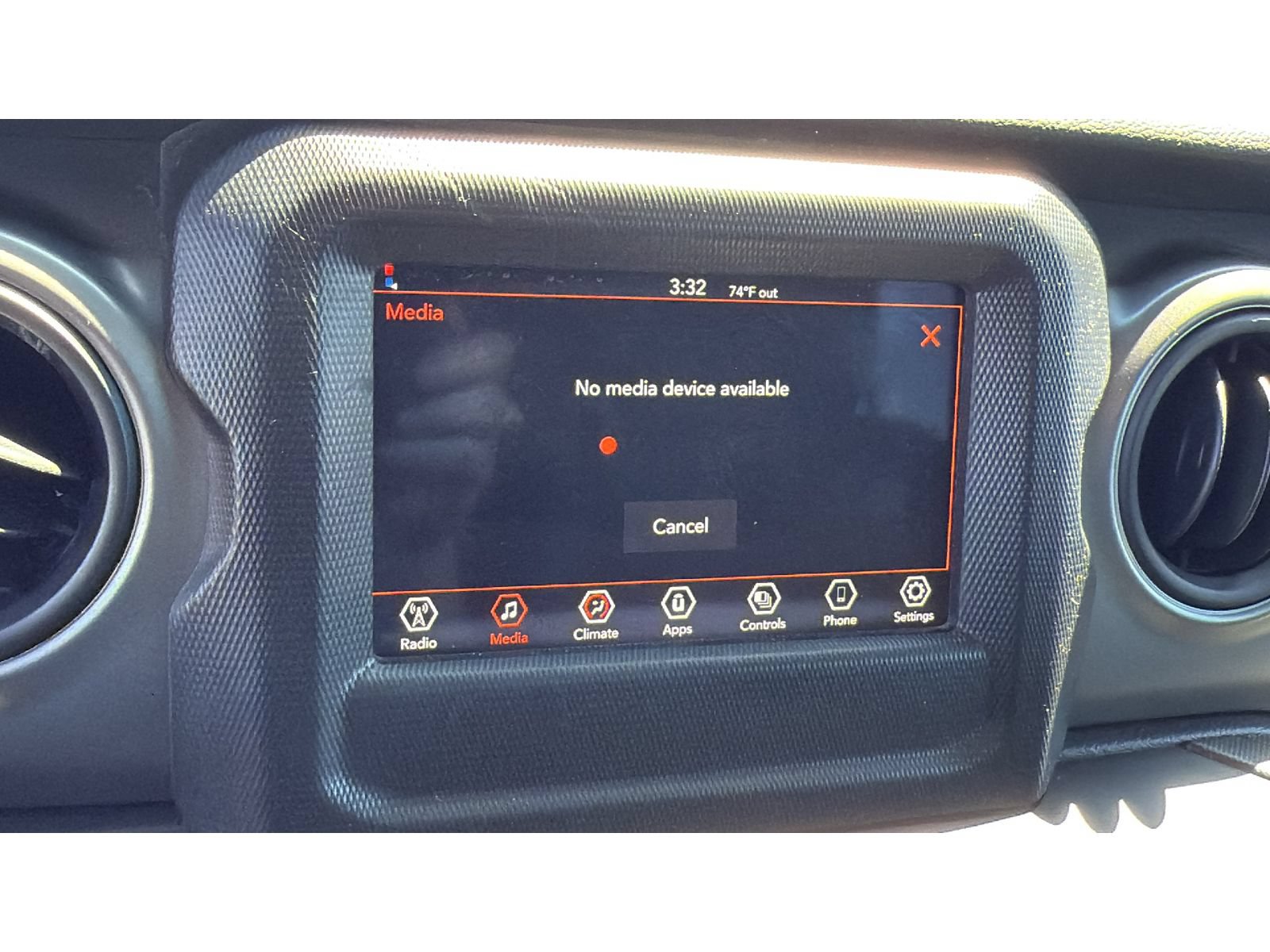 Used 2022 Jeep Wrangler Unlimited Sport AWD/4WD image 18