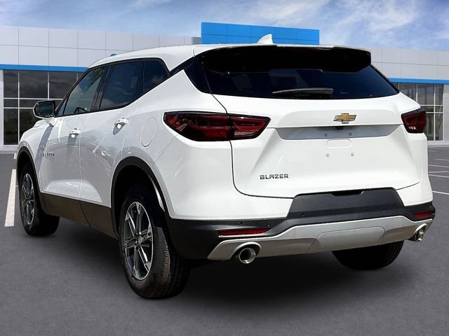 New 2026 Chevrolet Blazer LT FWD image 3