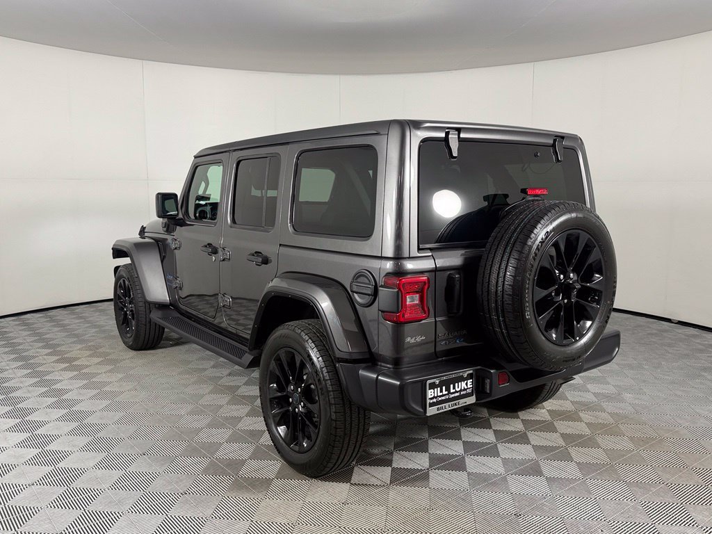Certified 2025 Jeep Wrangler Unlimited Sahara AWD/4WD image 9