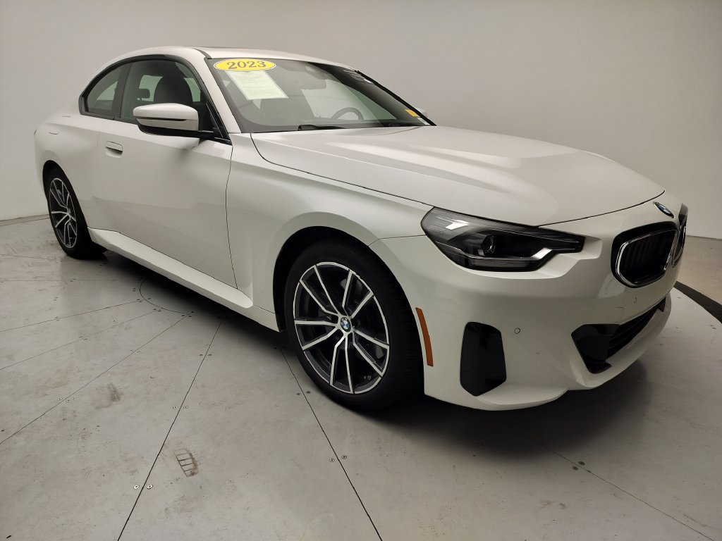 Certified 2023 BMW 230i xDrive Coupe w/ Convenience Package AWD/4WD image 2