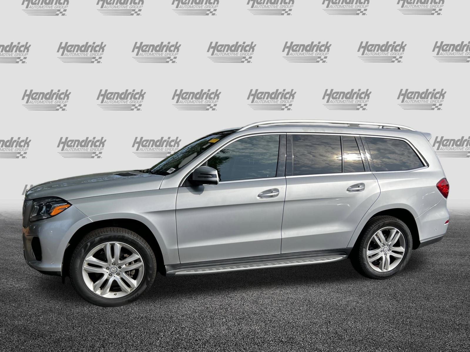 Used 2017 Mercedes-Benz GLS 450 4MATIC image 6