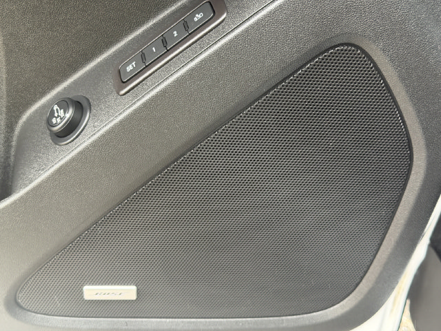 Used 2021 Chevrolet Equinox Premier FWD image 20