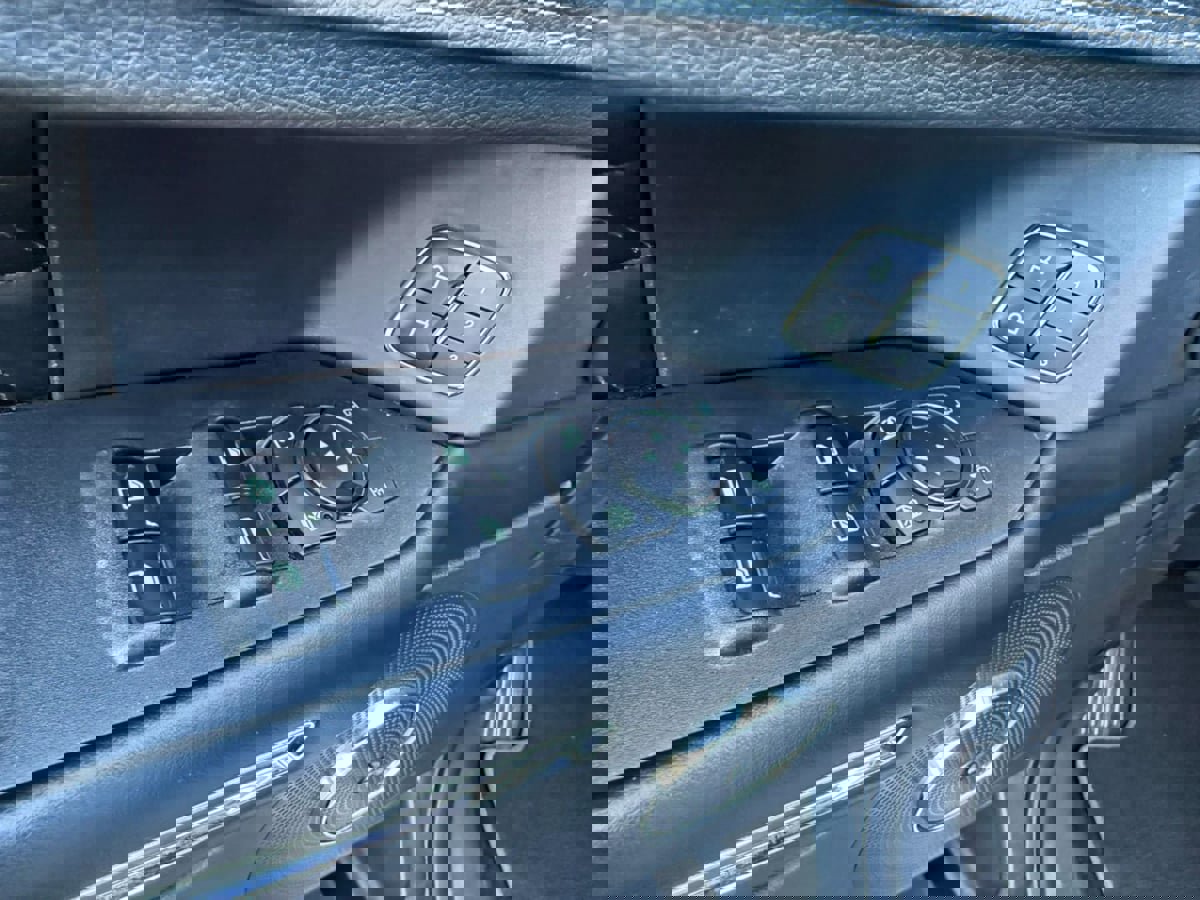 Used 2019 Ford Expedition Platinum image 39