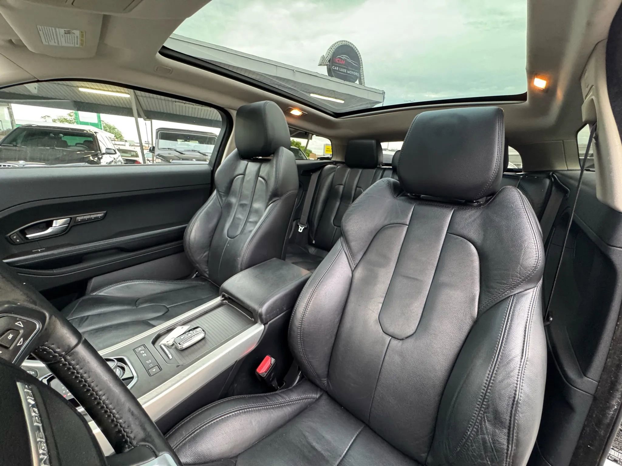 Used 2015 Land Rover Range Rover Evoque Pure Plus AWD/4WD image 10