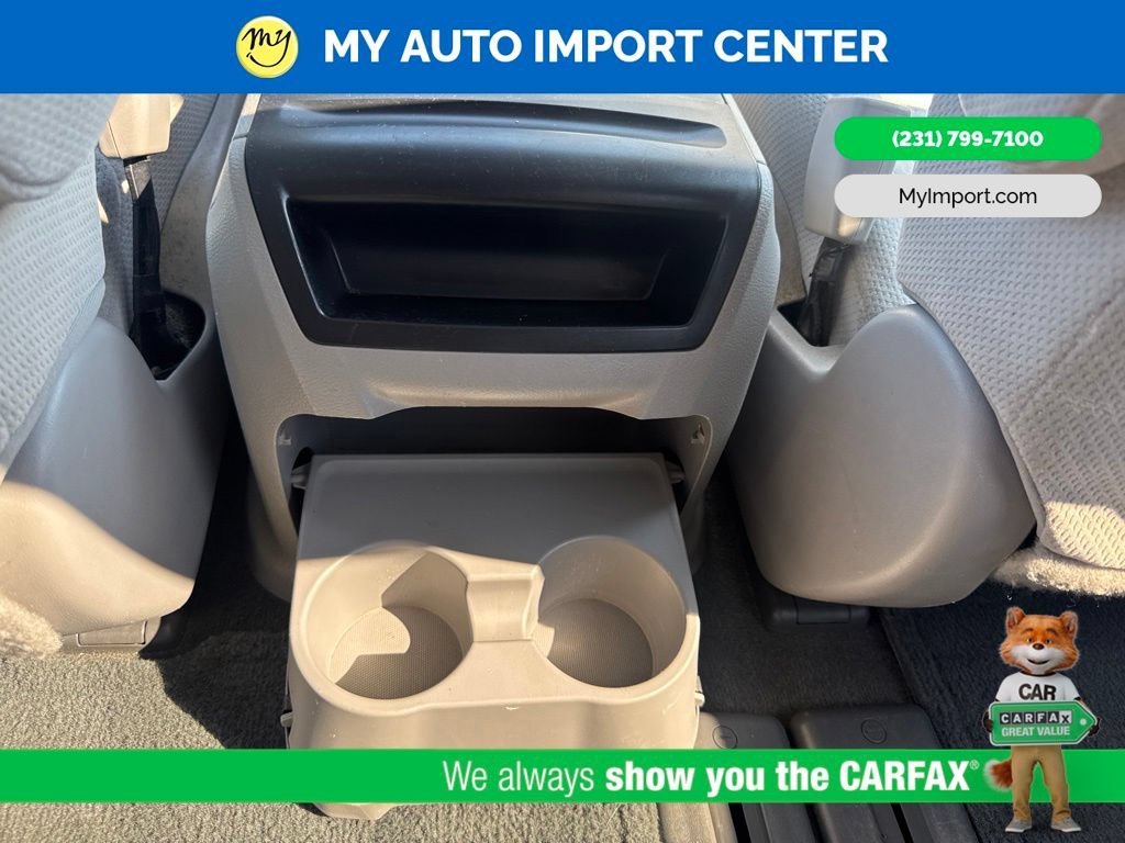 Used 2015 Toyota Sienna LE FWD image 26