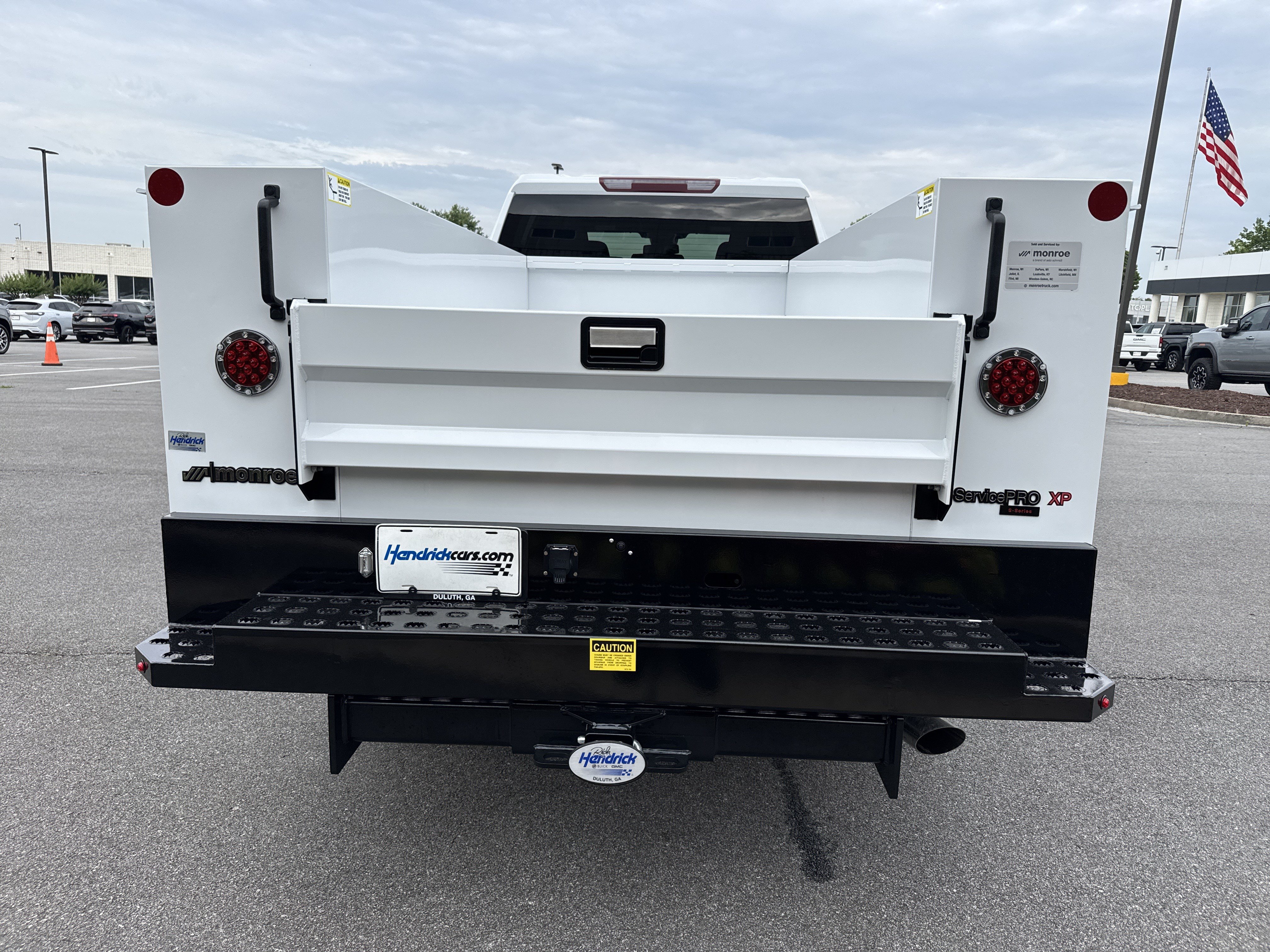 New 2026 GMC Sierra 2500 Pro w/ Convenience Package AWD/4WD image 9