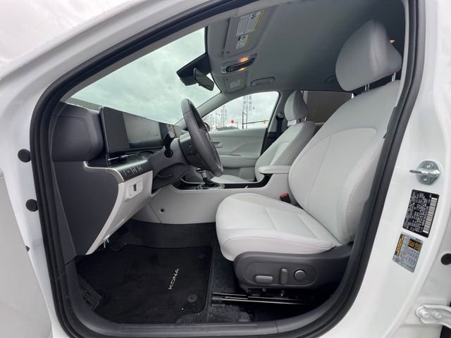 Certified 2025 Hyundai Kona SEL image 18