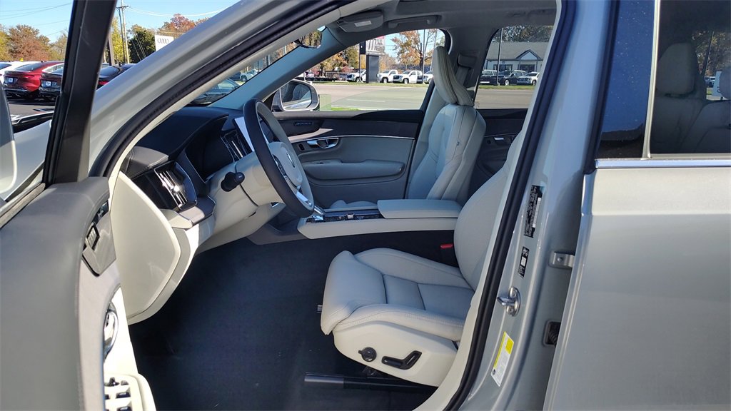 New 2026 Volvo XC90 B6 Ultra image 7