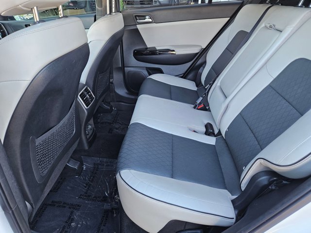 Used 2018 Kia Sportage EX w/ EX Sport Appearance Package image 17