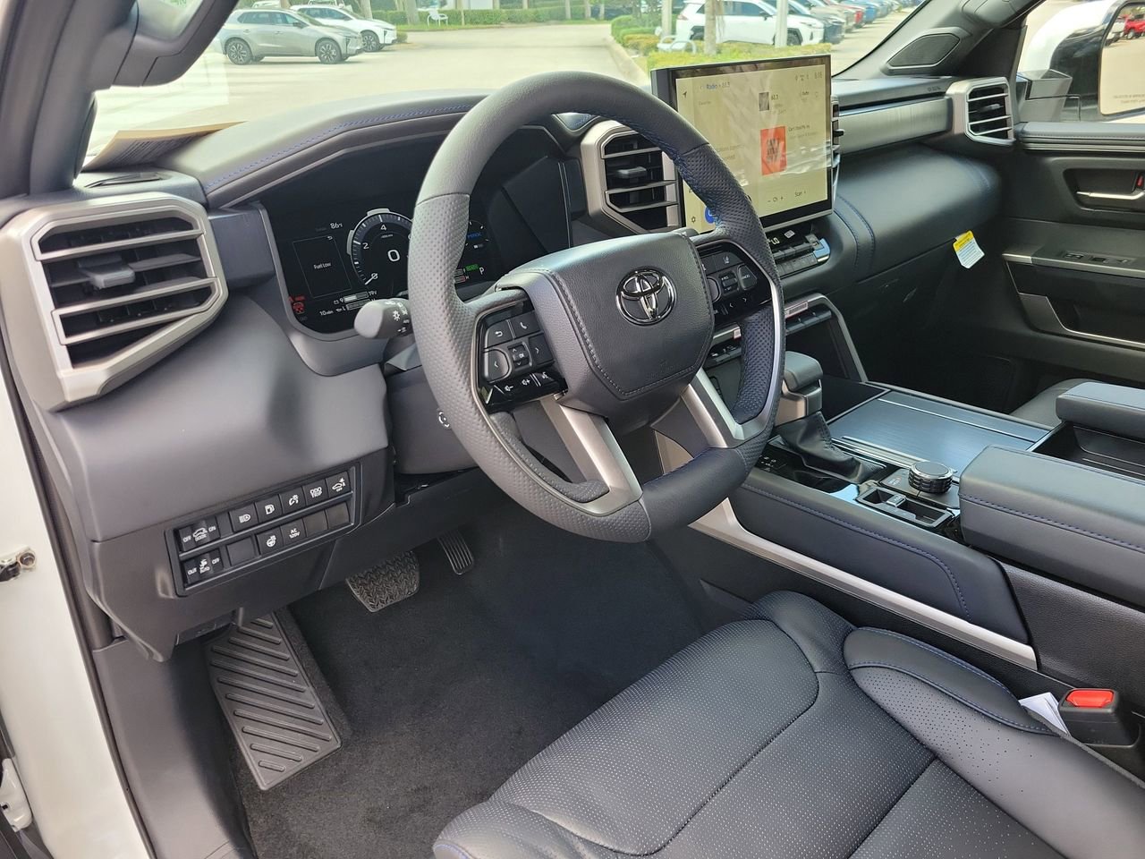 Used 2026 Toyota Sequoia Platinum image 16