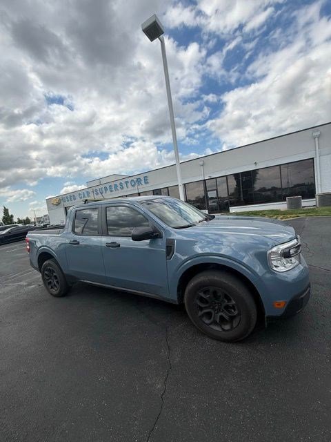 Used 2024 Ford Maverick XLT FWD image 3