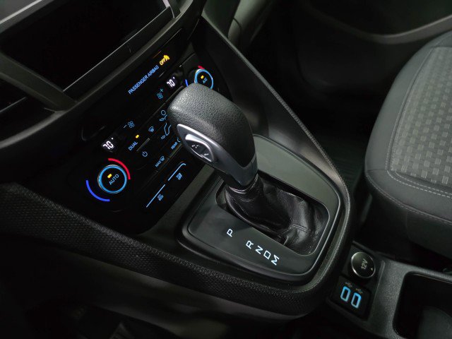 Used 2019 Ford Transit Connect XLT FWD image 29