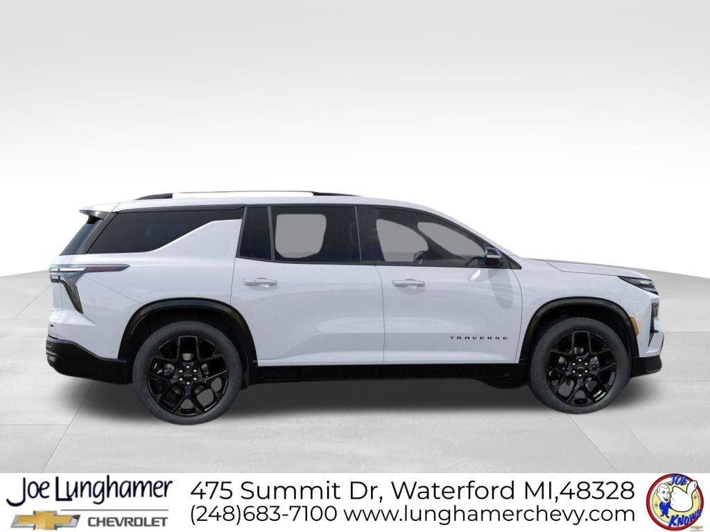 New 2026 Chevrolet Traverse RS w/ LPO, Floor Liner Package AWD/4WD image 12
