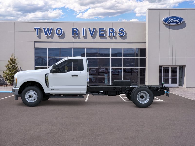 New 2026 Ford F350 XL w/ XL Chrome Package AWD/4WD image 3