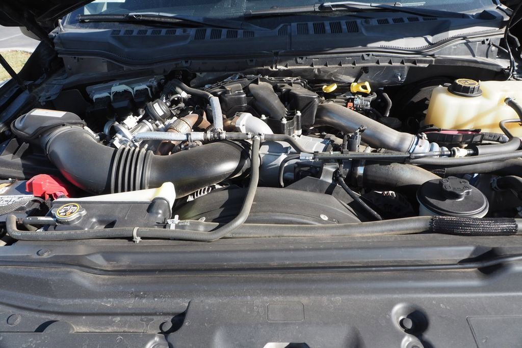 Used 2019 Ford F250 Lariat w/ Lariat Ultimate Package image 11