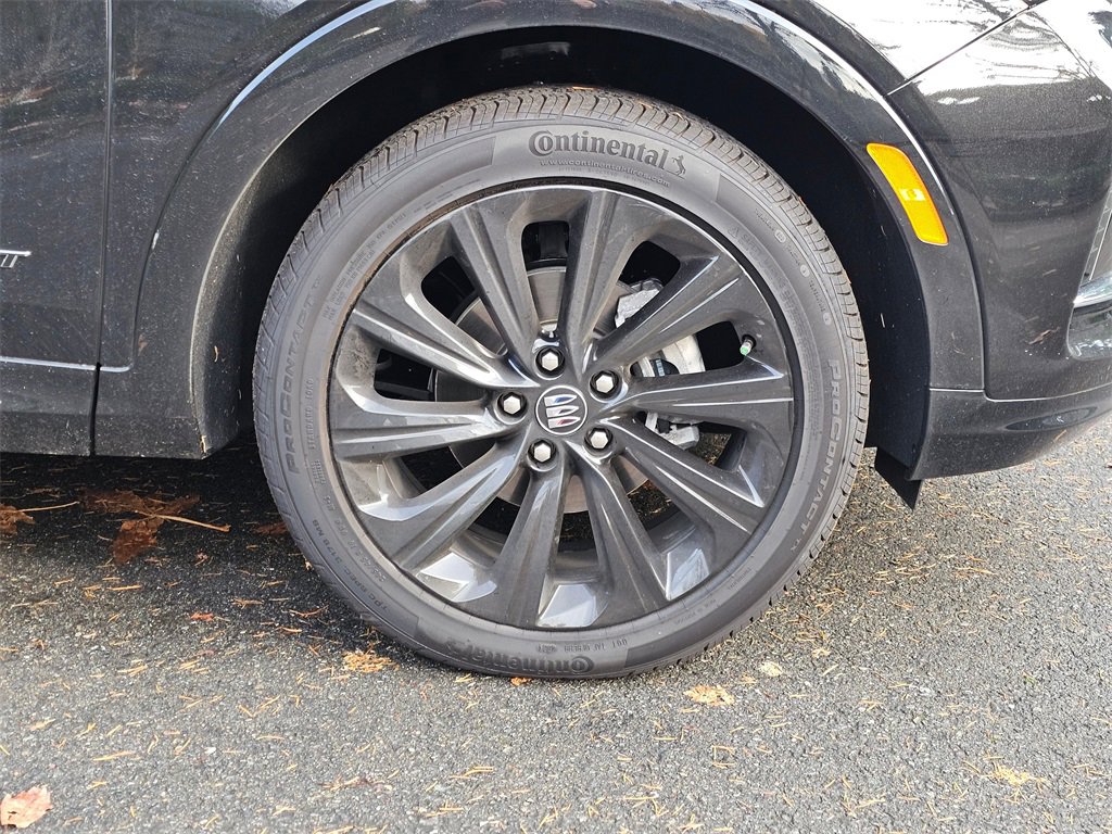 New 2025 Buick Envista Sport Touring w/ Convenience I Package image 9