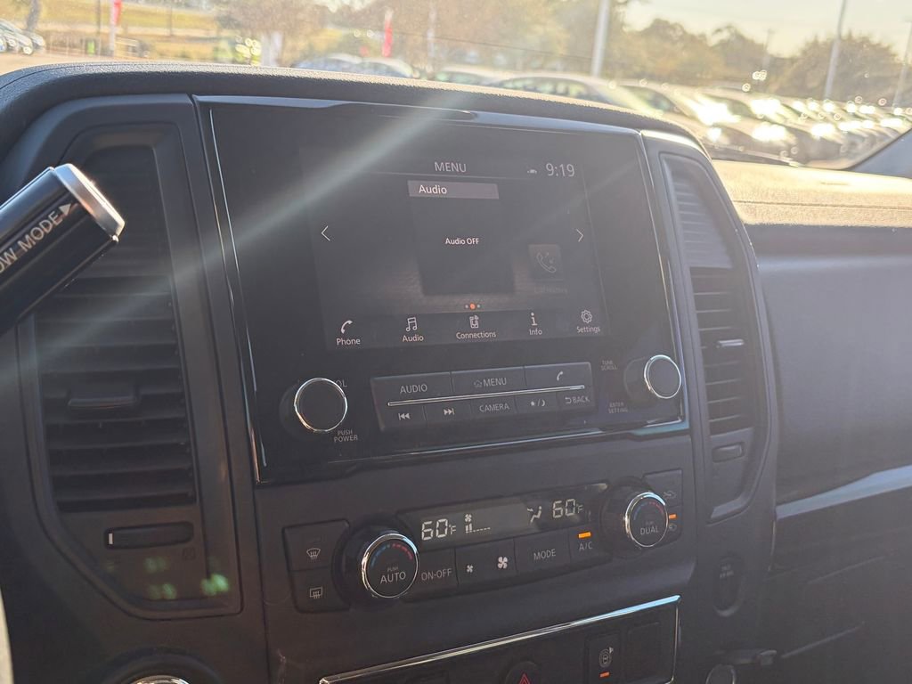 Certified 2024 Nissan Titan SV w/ SV Convenience Package RWD image 15