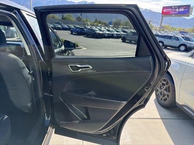 Certified 2023 Kia Sportage LX image 29