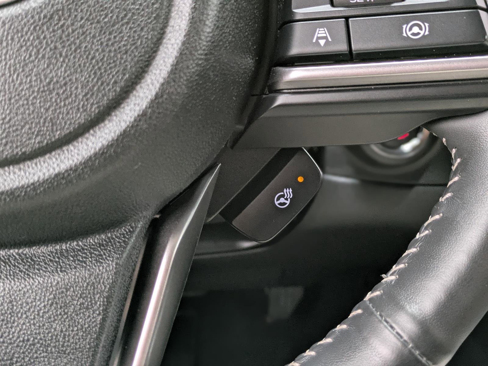 Used 2023 Subaru Ascent Touring image 5