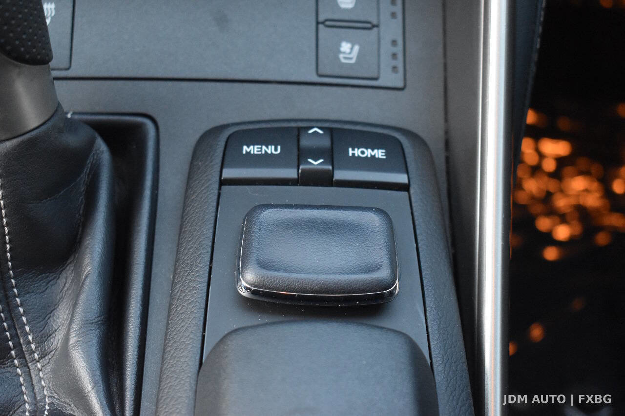 Used 2016 Lexus IS 300 AWD w/ F Sport Package image 31