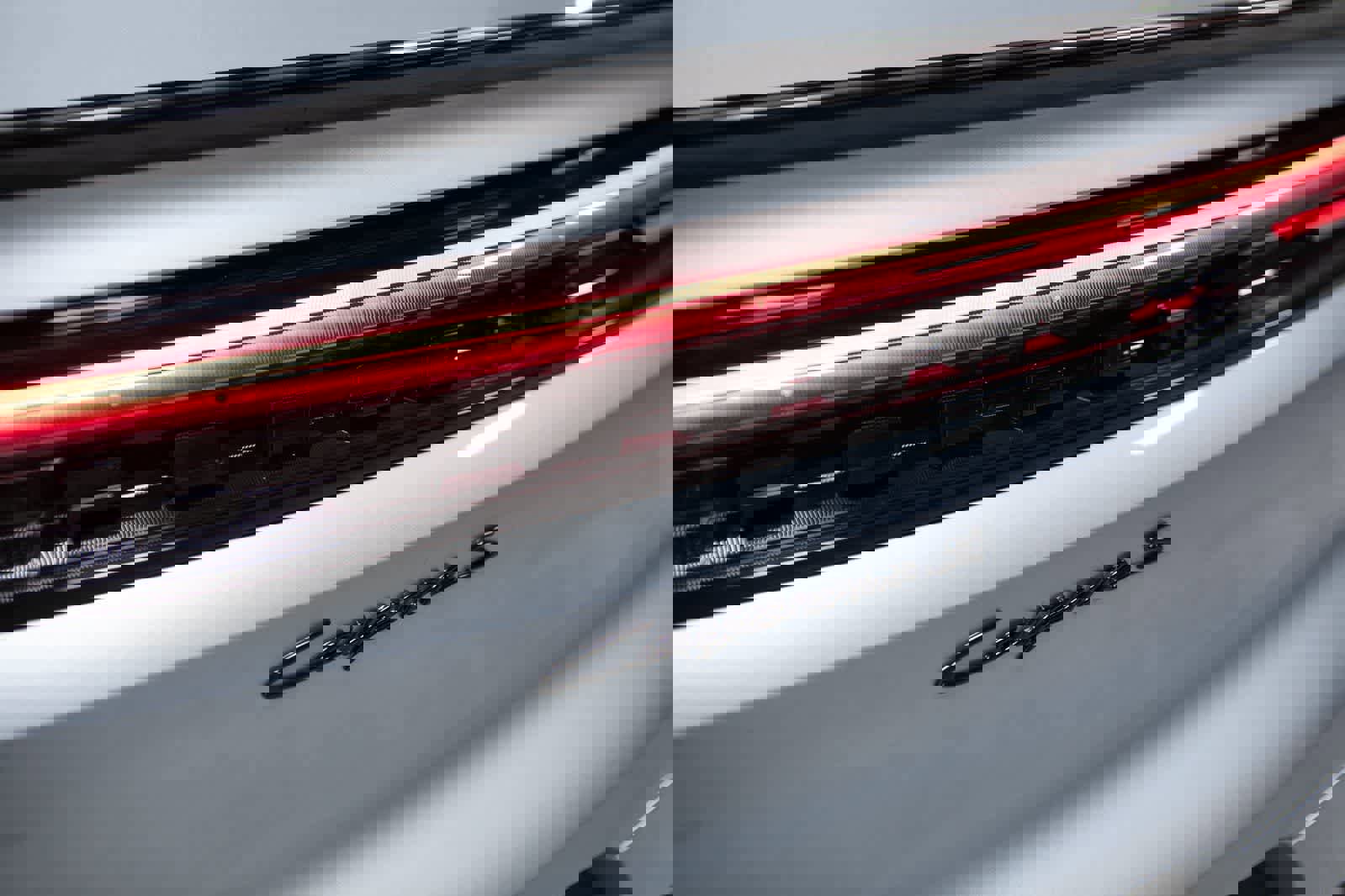 Certified 2025 Porsche Cayenne S image 38