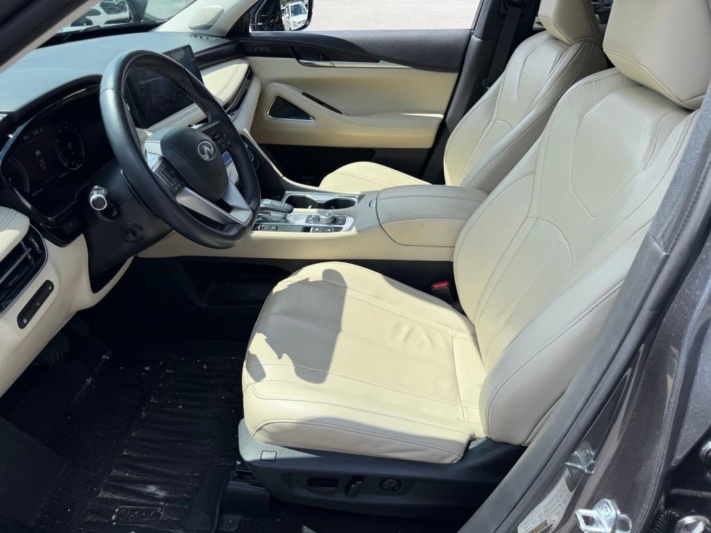 Used 2023 INFINITI QX60 Sensory w/ Vision Package FWD image 24