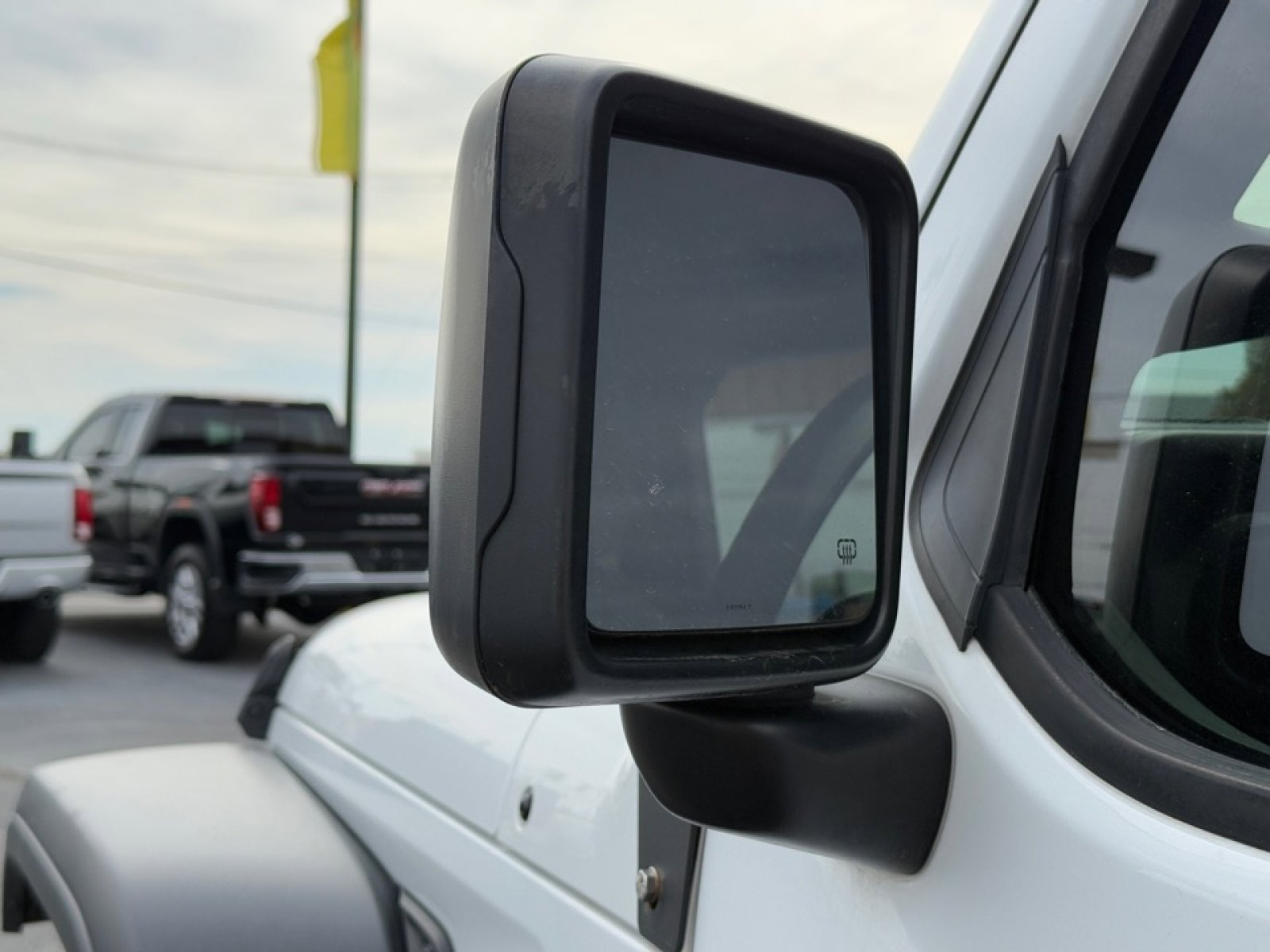 Used 2018 Jeep Wrangler Unlimited Sport S image 35