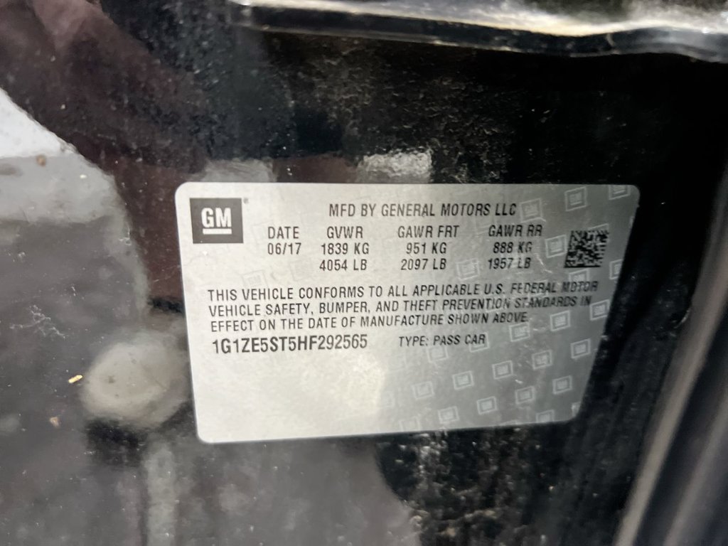 Used 2017 Chevrolet Malibu LT FWD image 27