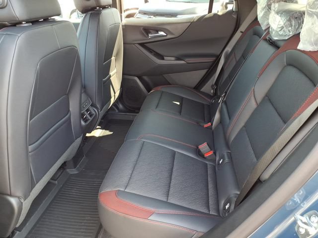 New 2027 Chevrolet Equinox RS w/ Safety and Technology Package FWD image 8