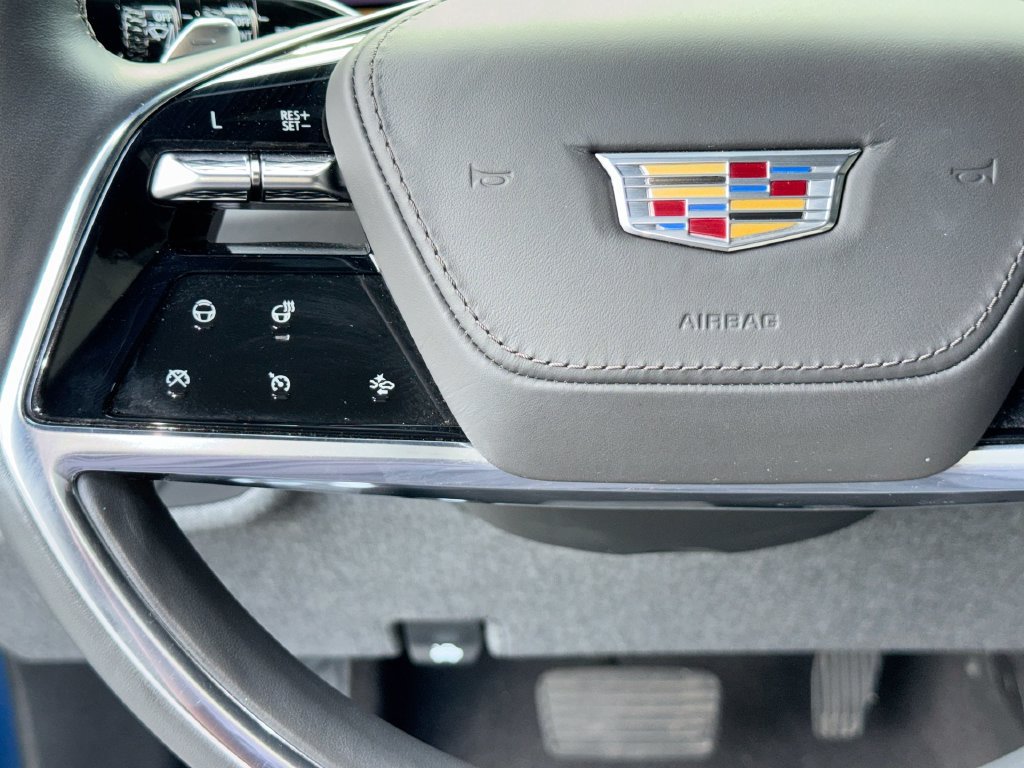Used 2025 Cadillac Escalade Sport Platinum AWD/4WD image 17