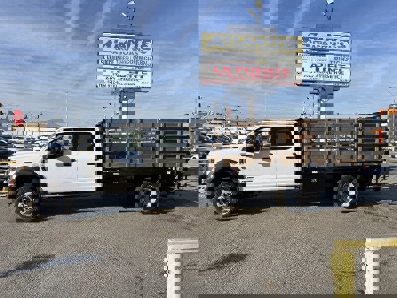 Used 2019 Ford F550 4x4 Crew Cab Super Duty image 2